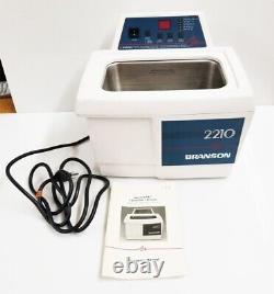 Branson 2210R-DTH Heating Ultrasonic Cleaner 50/60 Hz 117 Volts 1.8 AMP USED