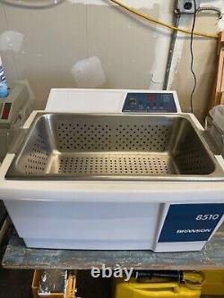 Branson 8510R-DTH Ultrasonic Cleaner/Stainless Steel parts / glass beakers /Etc