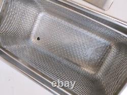VWR Aquasonic 150HT Ultrasonic Cleaner Water Bath Heated 5.7 L (1.5 gal)